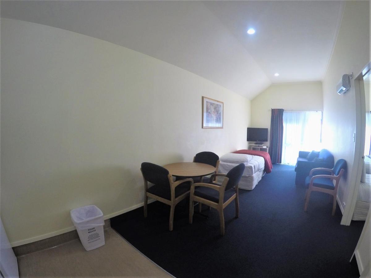 The Peaks Motor Inn Ohakune Extérieur photo